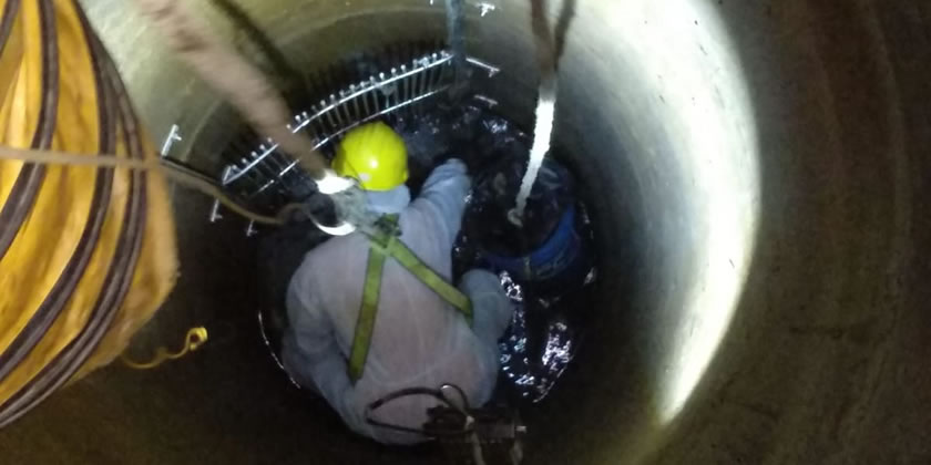 sewer-maintenance-desilting-cleaning-the-sewers-lian-shing-2